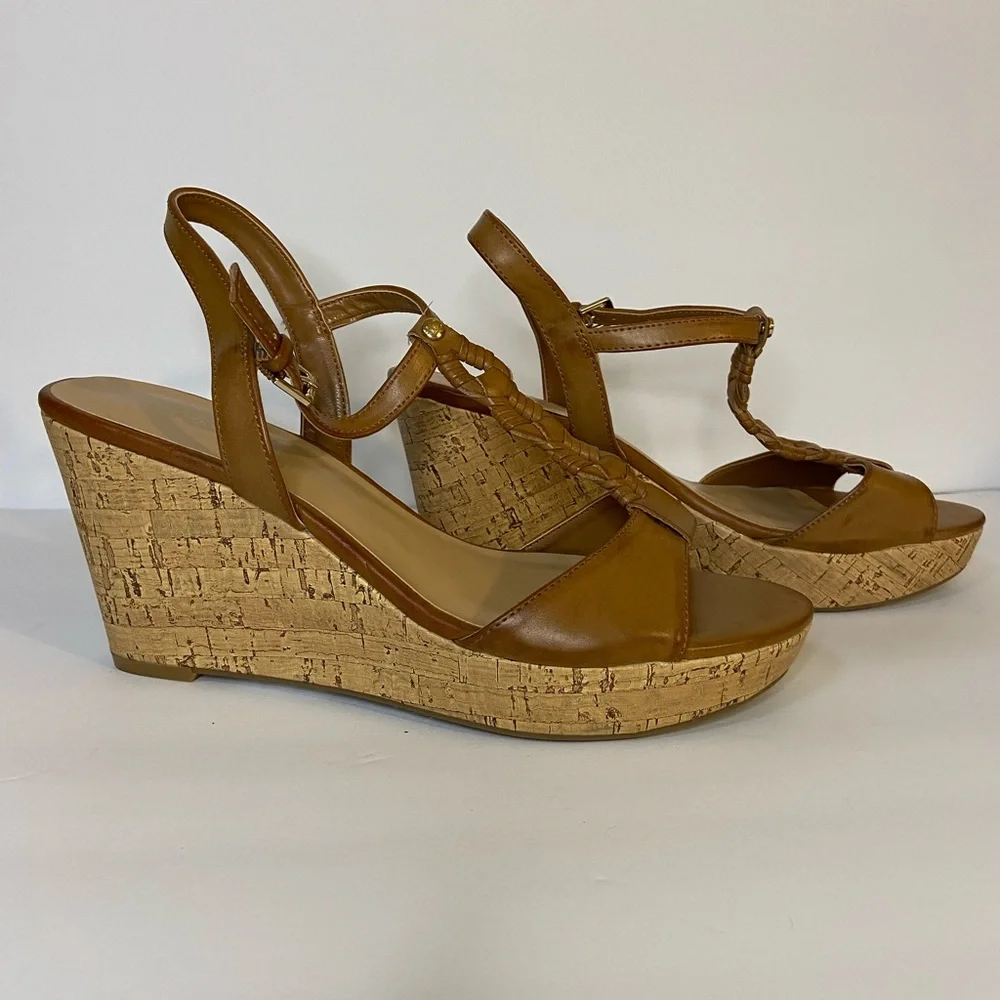 Liz Claiborne liz claiborne
